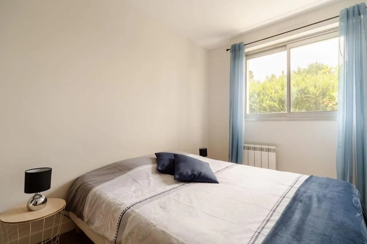 La Casa De Sophie T3 Avec Jardinet, Parking Prive - Port De Vannes