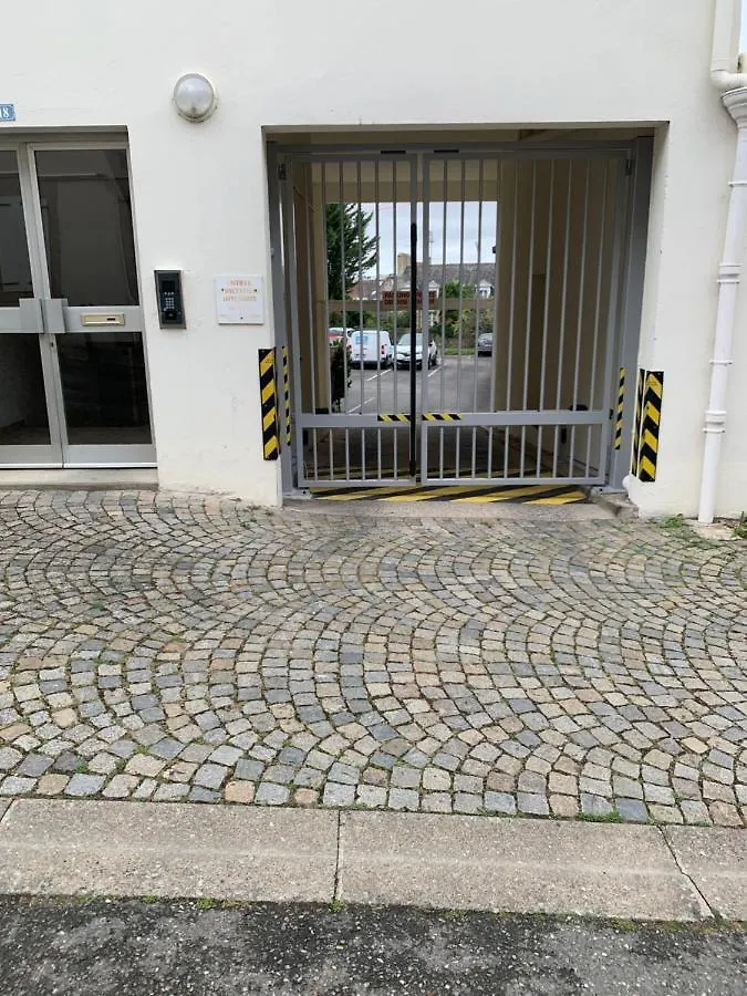 La casa de Sophie T3 avec jardinet, Parking privé - Port de Vannes